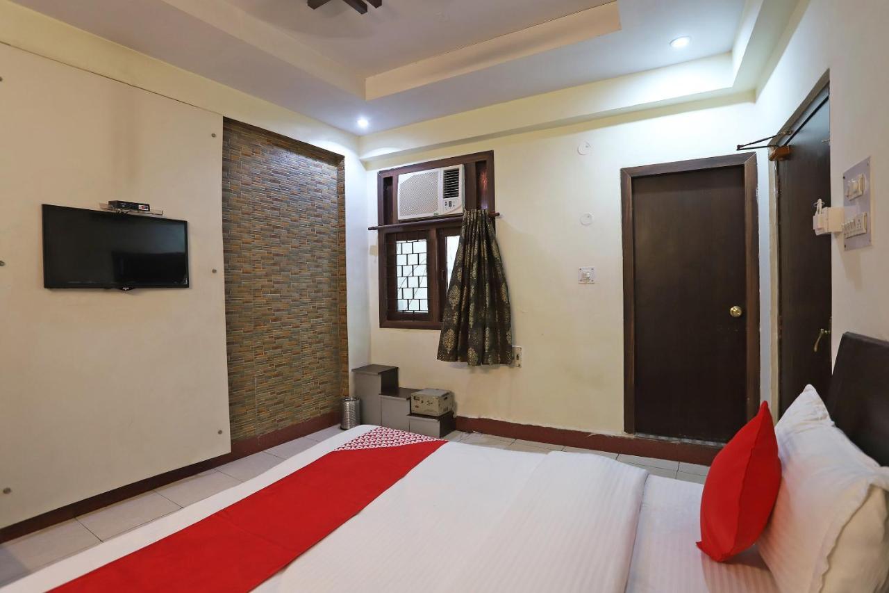 Oyo Flagship 76697 Hotel Park Awadh Lucknow Exterior foto