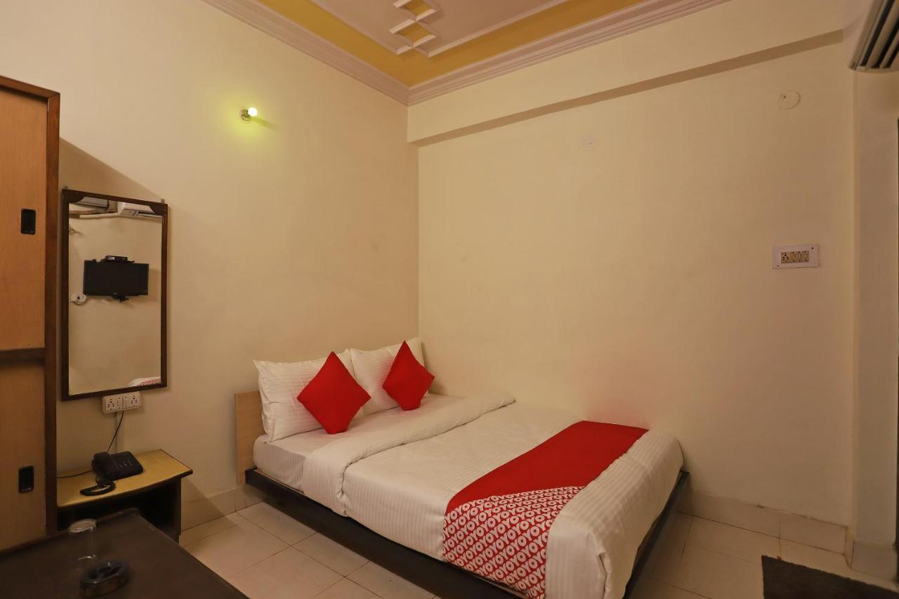 Oyo Flagship 76697 Hotel Park Awadh Lucknow Exterior foto