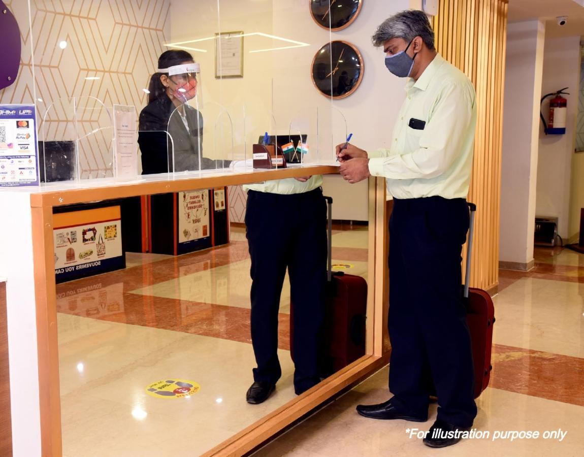 Oyo Flagship 76697 Hotel Park Awadh Lucknow Exterior foto